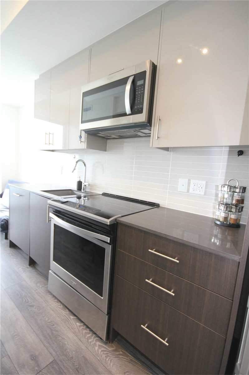 180 Fairview Mall Drive, #1608