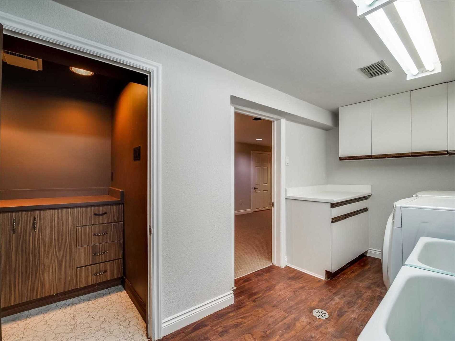 23 Christine Cres