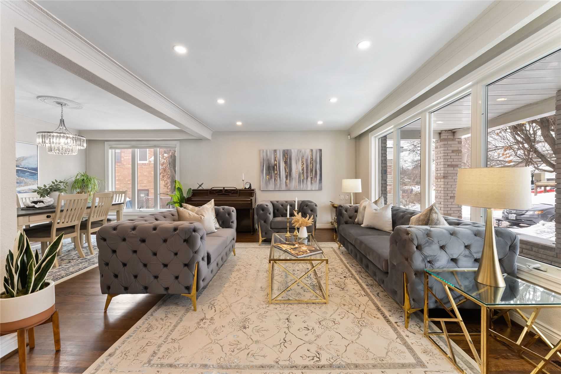 23 Christine Cres
