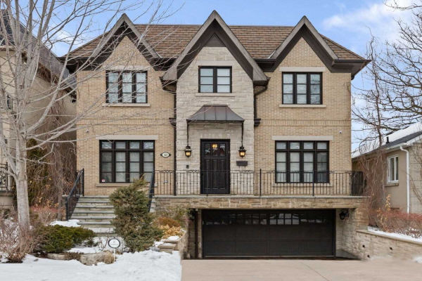 522 Bedford Park Ave, Toronto