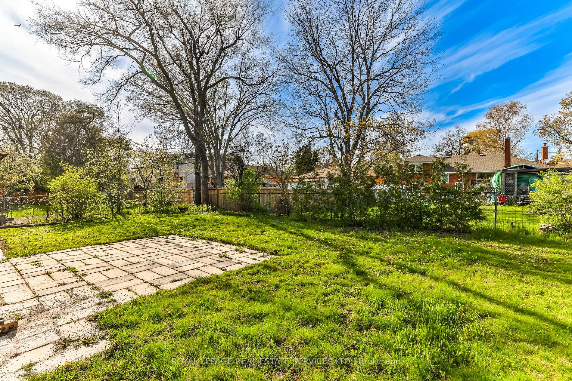 90 Charlton Boulevard