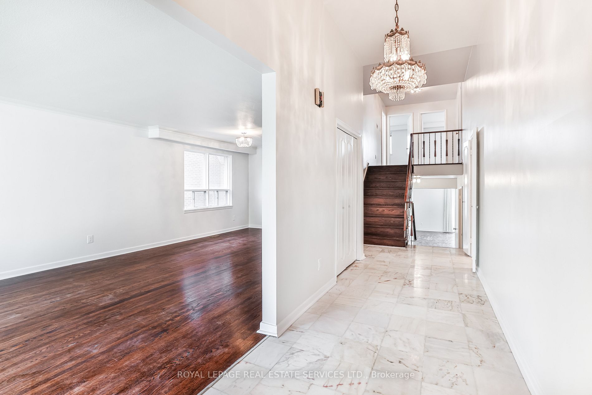 90 Charlton Boulevard