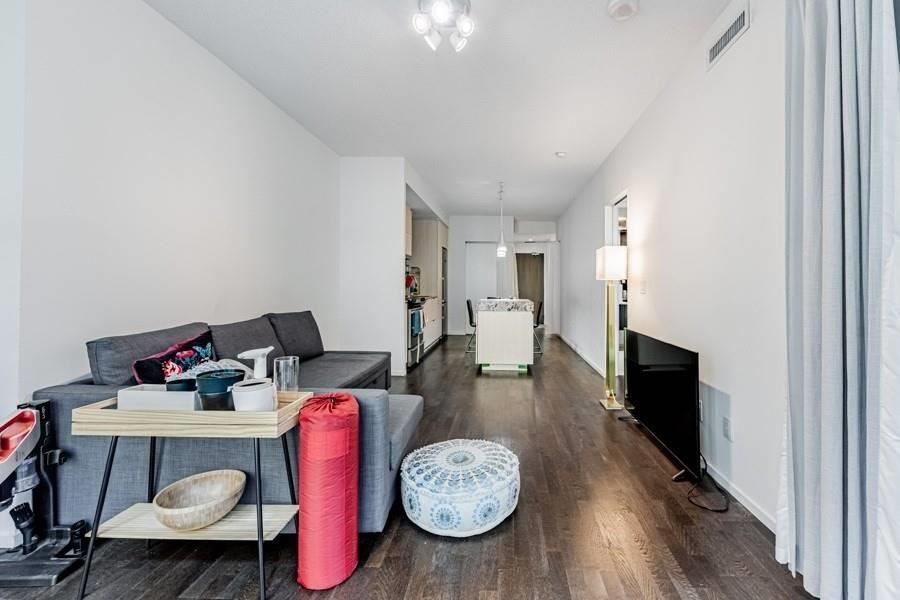 101 Charles St E, #619