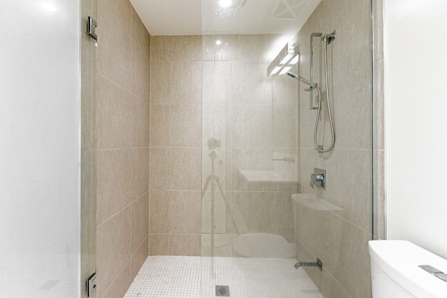 101 Charles St E, #619