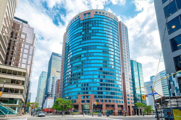 33 University Ave, Toronto