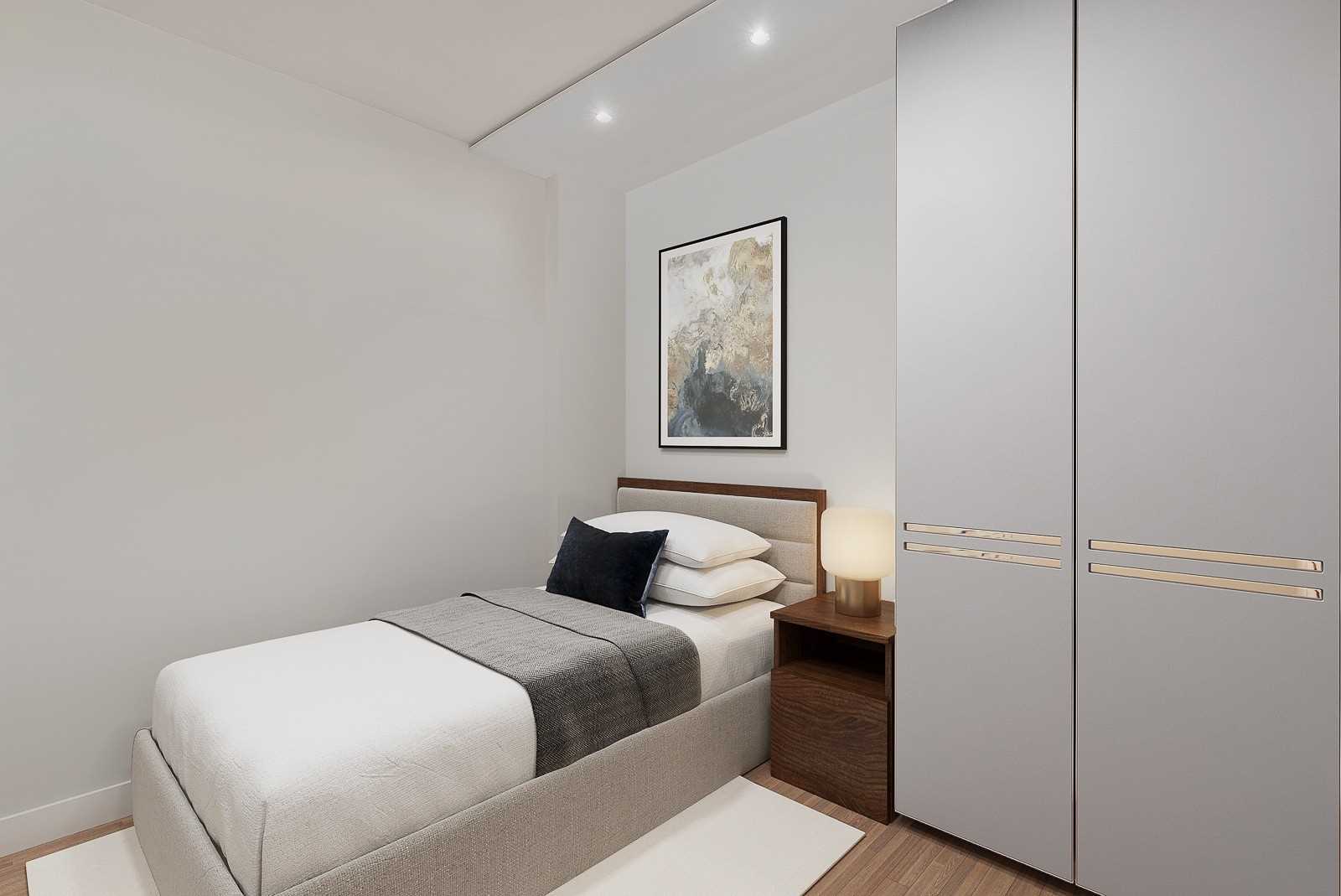 2 Roxborough Street E, #306
