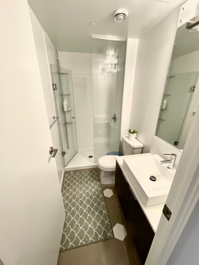 68 Shuter St, #2305