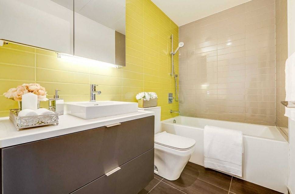170 Bayview Ave, #303
