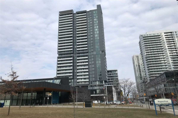 225 Sumach St, Toronto