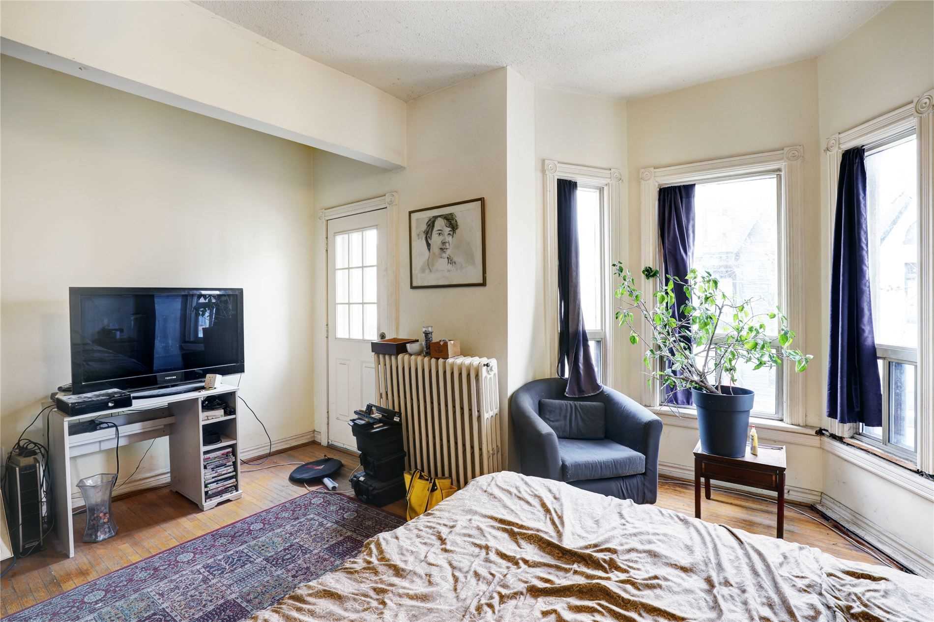 Listing C5965135 - Large Photo # 13