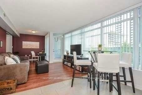 15 Brunel Crt, #312