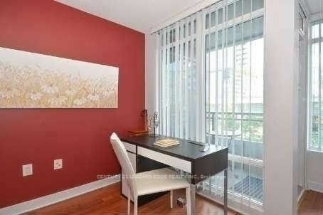 15 Brunel Crt, #312