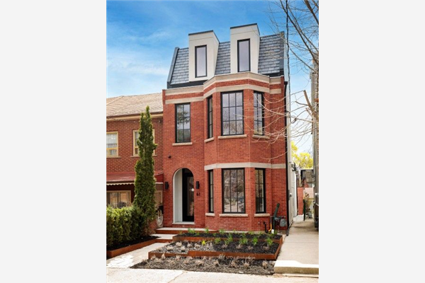61 Foxley St, Toronto