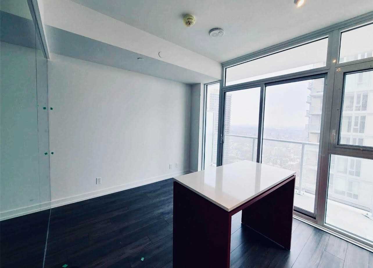 33 Helendale Avenue, #2402