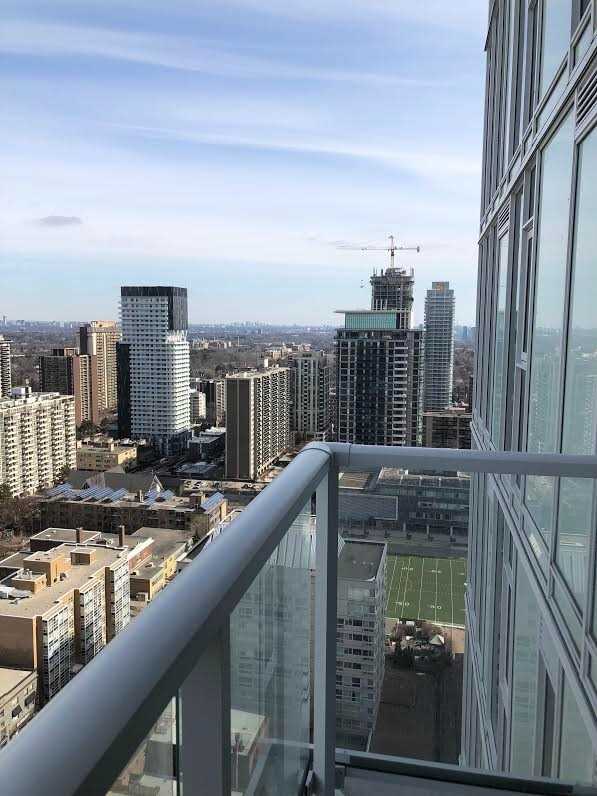 33 Helendale Avenue, #2402