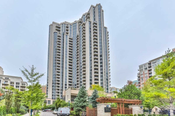 500 Doris Ave, Toronto