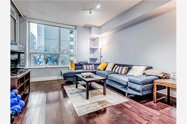 70 Alexander St, Toronto