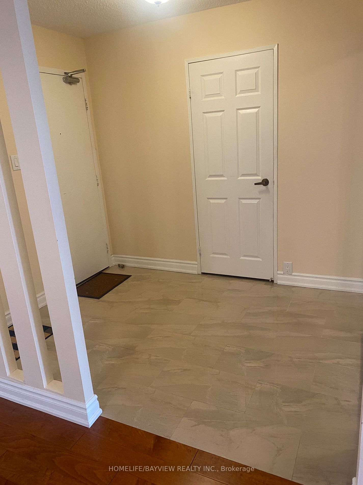 65 Skymark Dr, #1804