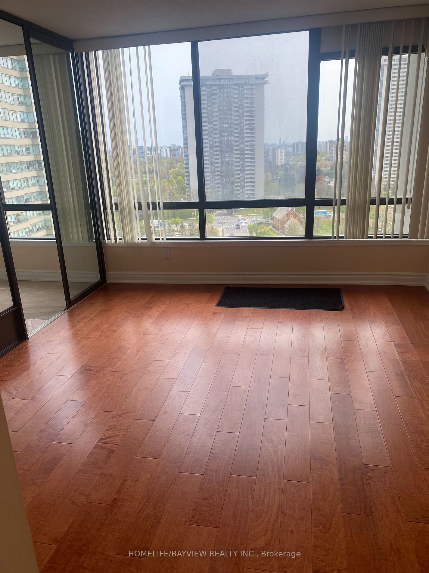 65 Skymark Dr, #1804