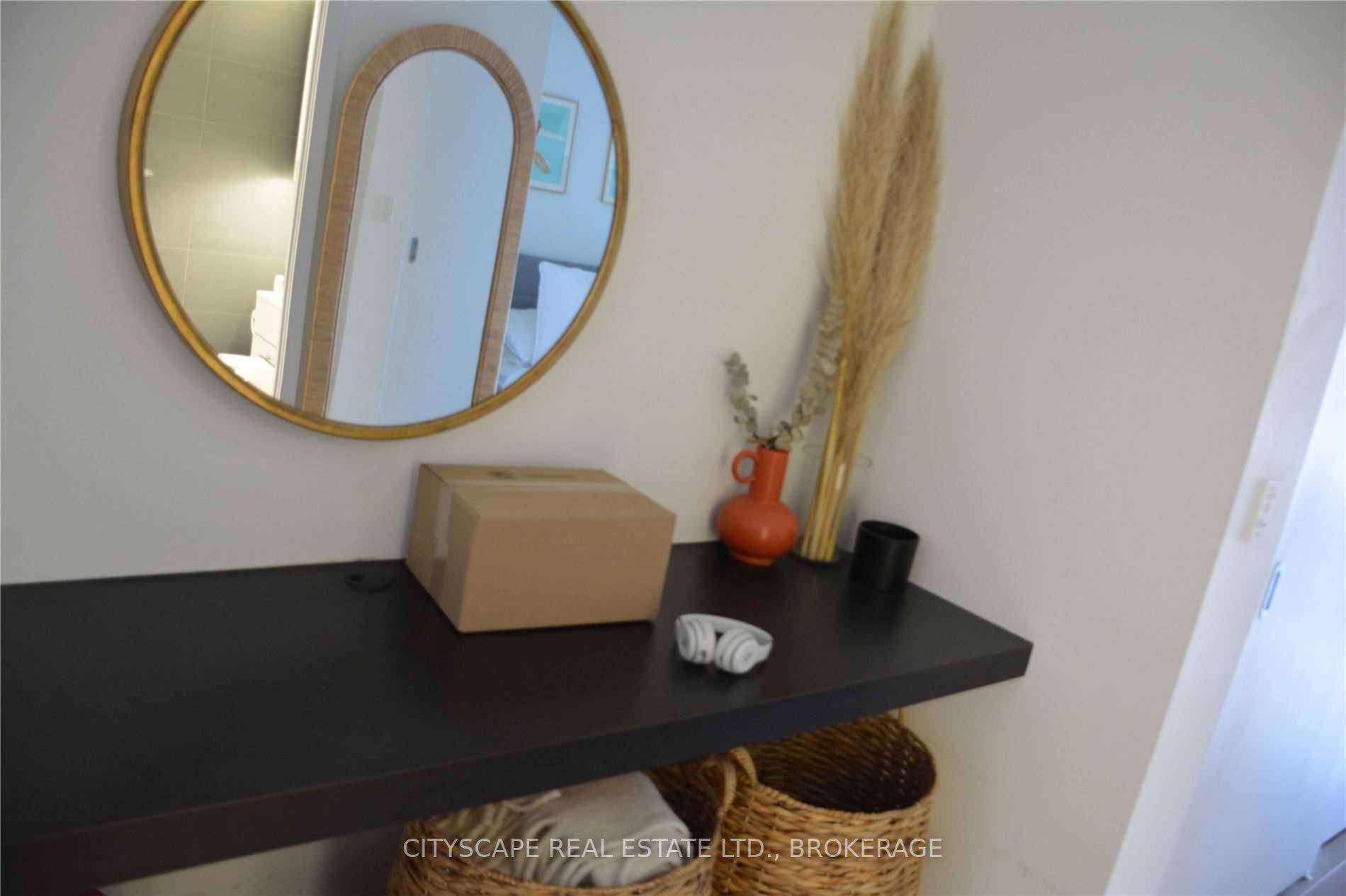 Listing C5965857 - Large Photo # 3
