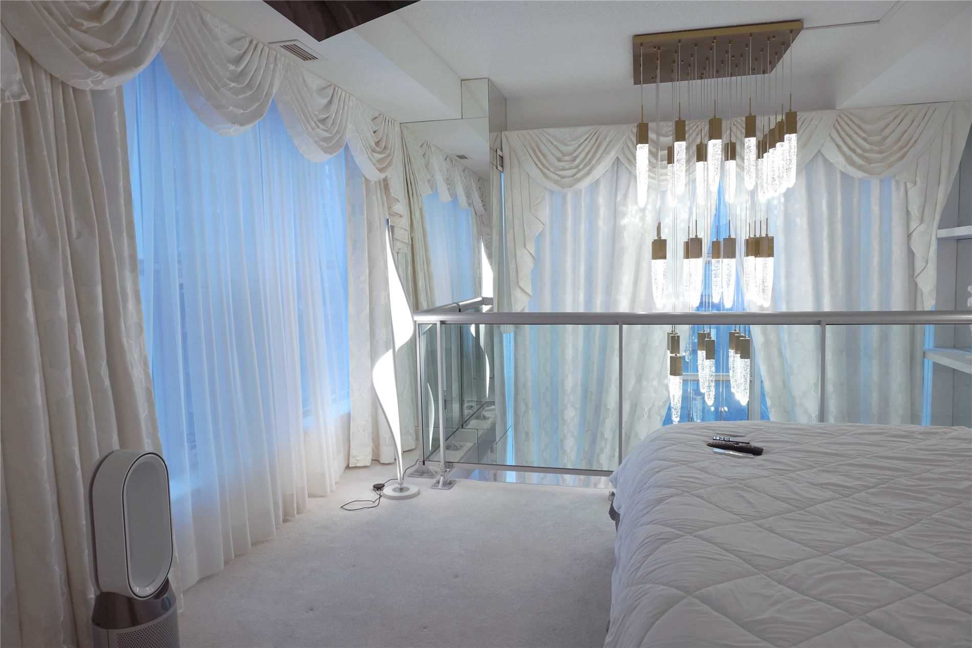 36 Blue Jays Way, #Lph1305