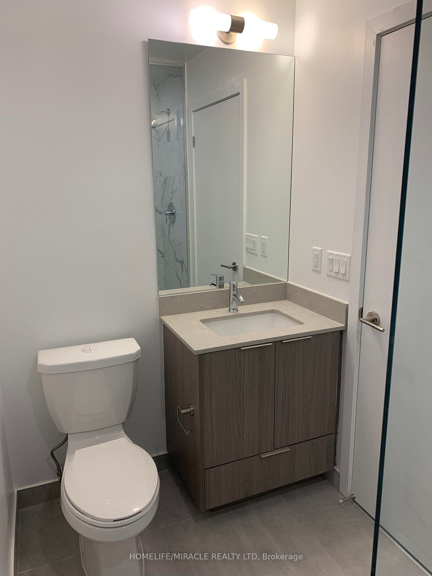 32 Forest Manor Rd, #1811