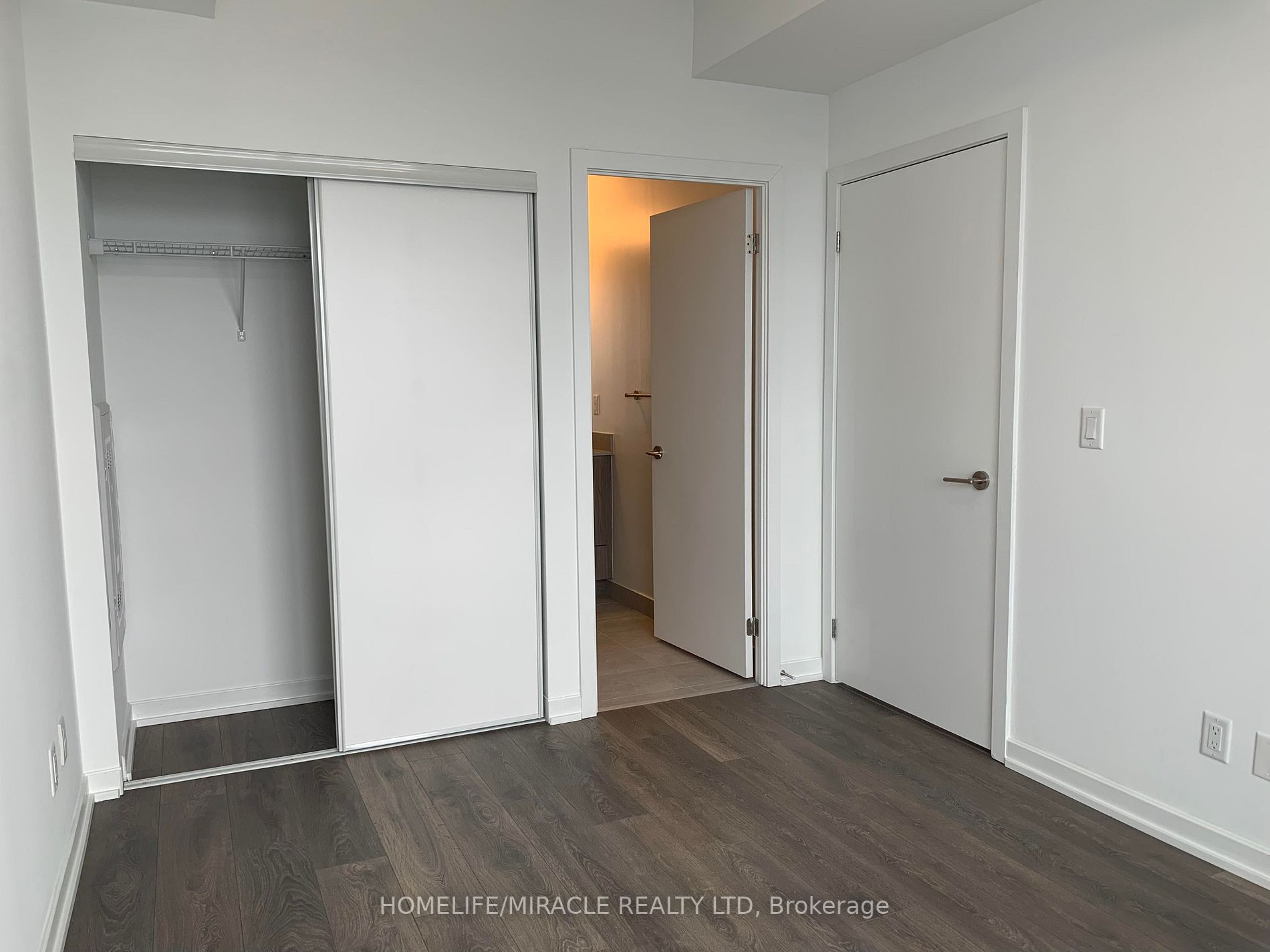 32 Forest Manor Rd, #1811