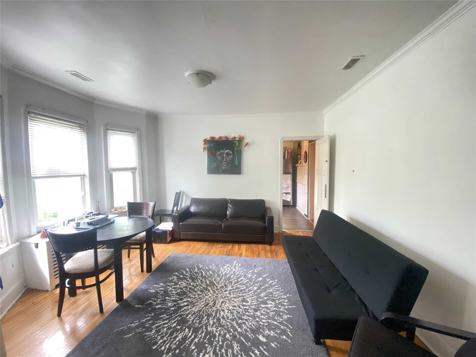 1563 Bathurst Street