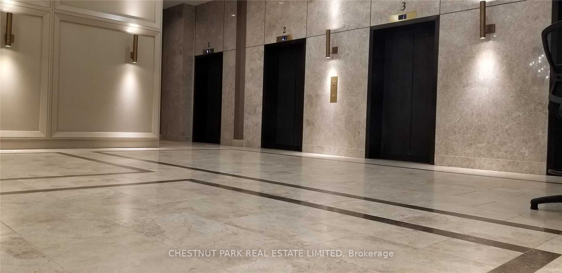 155 Yorkville Ave, #1013