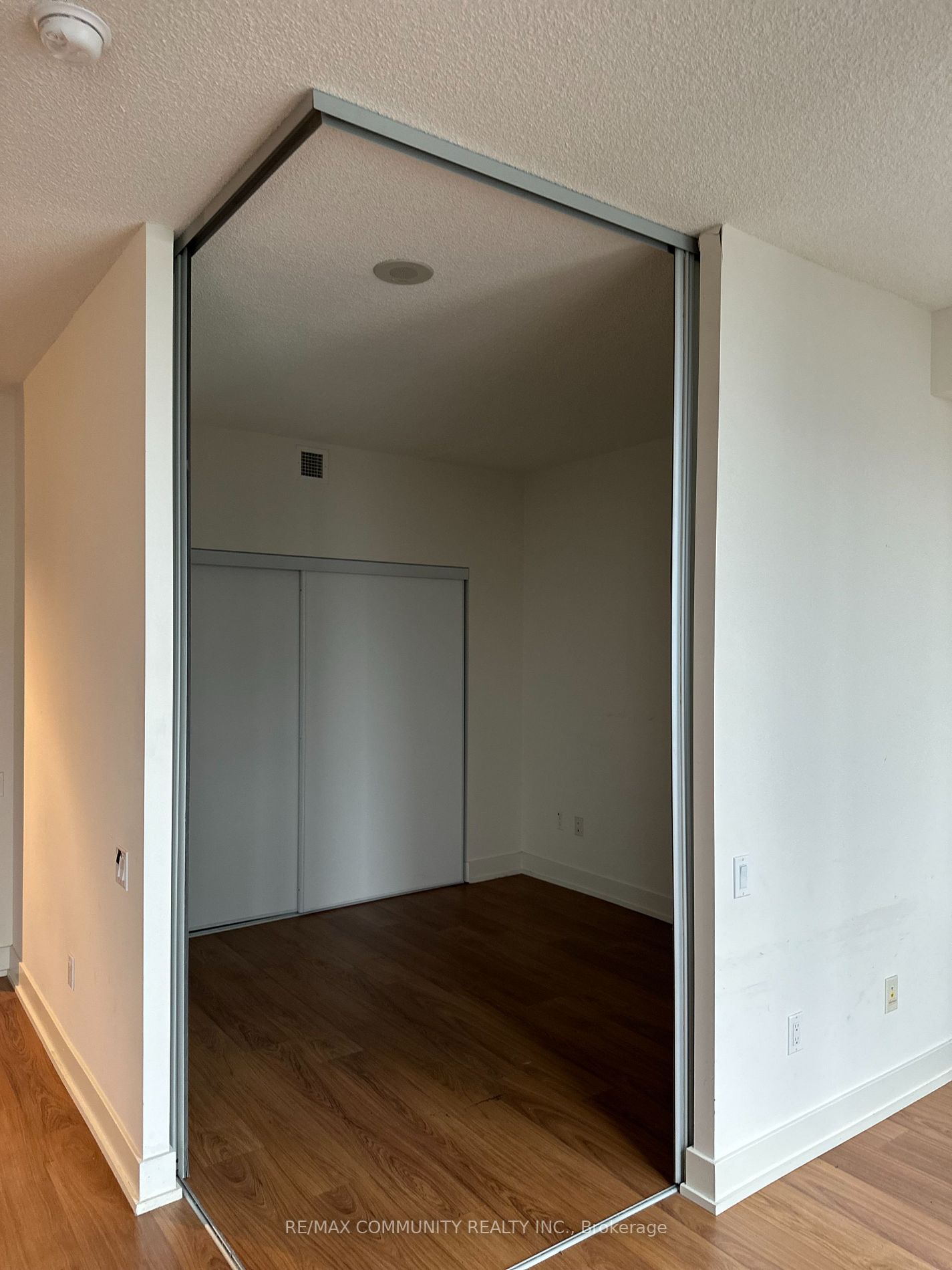 23 Sheppard Ave E, #2411