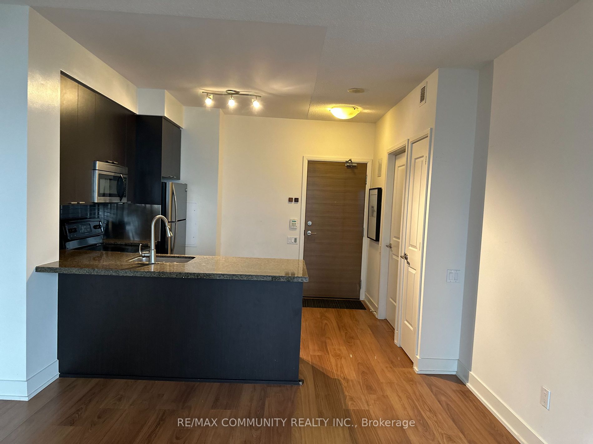 23 Sheppard Ave E, #2411