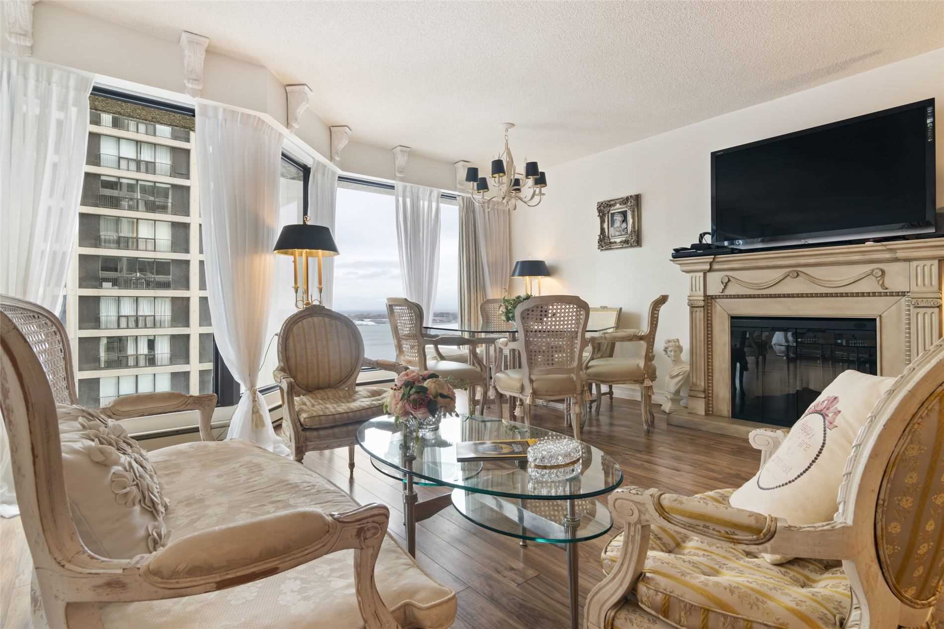 65 Harbour Sq, #2405