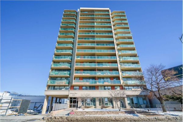 5949 Yonge St, Toronto