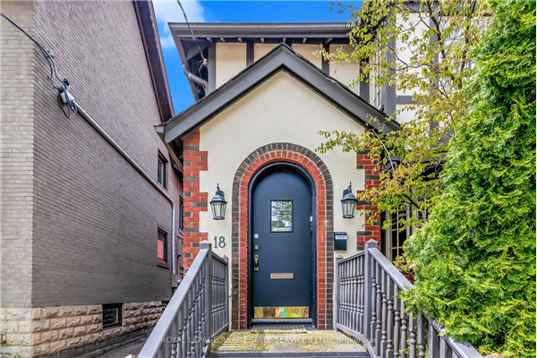 18 Highbourne Rd, Toronto