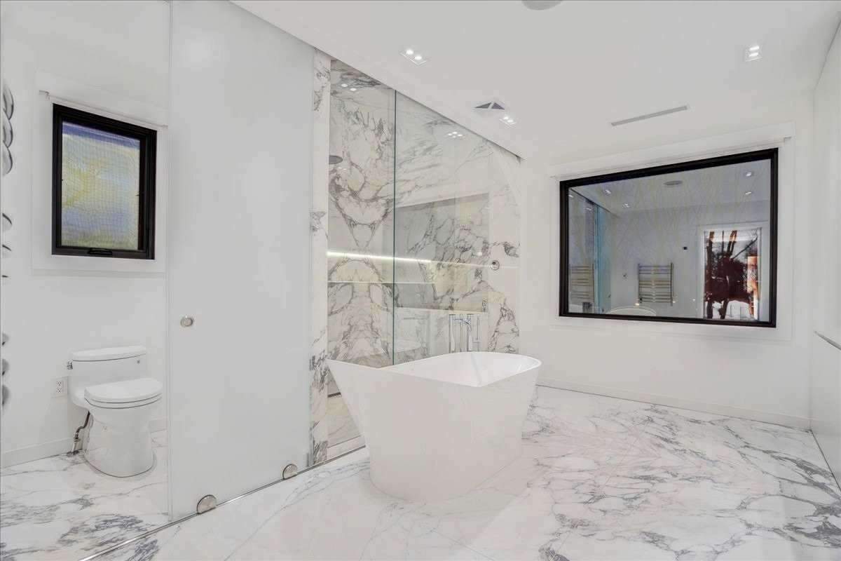 Listing C5969245 - Large Photo # 32