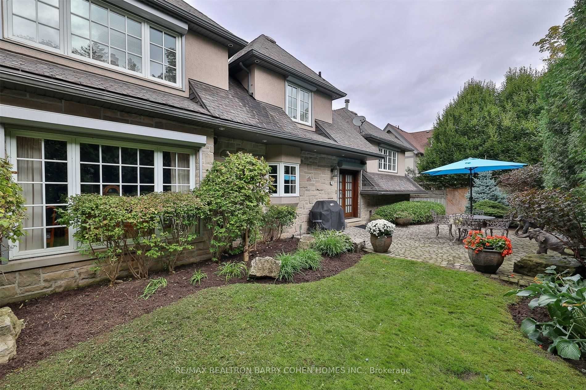 19 Forest Glen Crescent