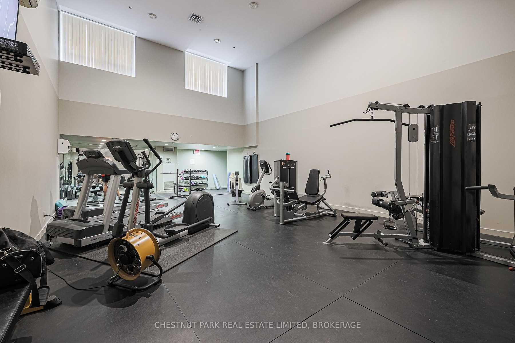 Listing C5969899 - Large Photo # 28