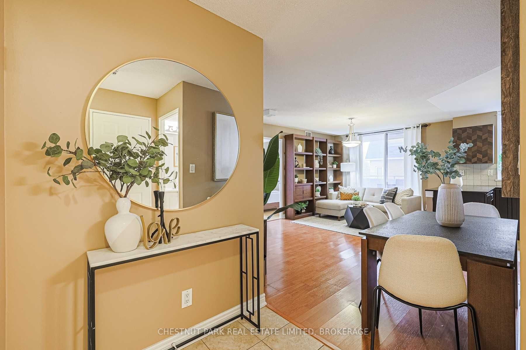 Listing C5969899 - Large Photo # 3