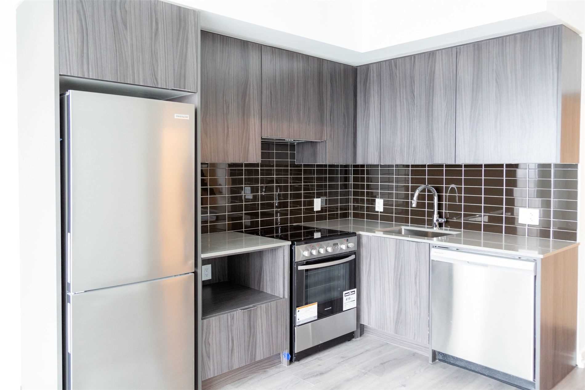 395 Bloor Street E, #4509