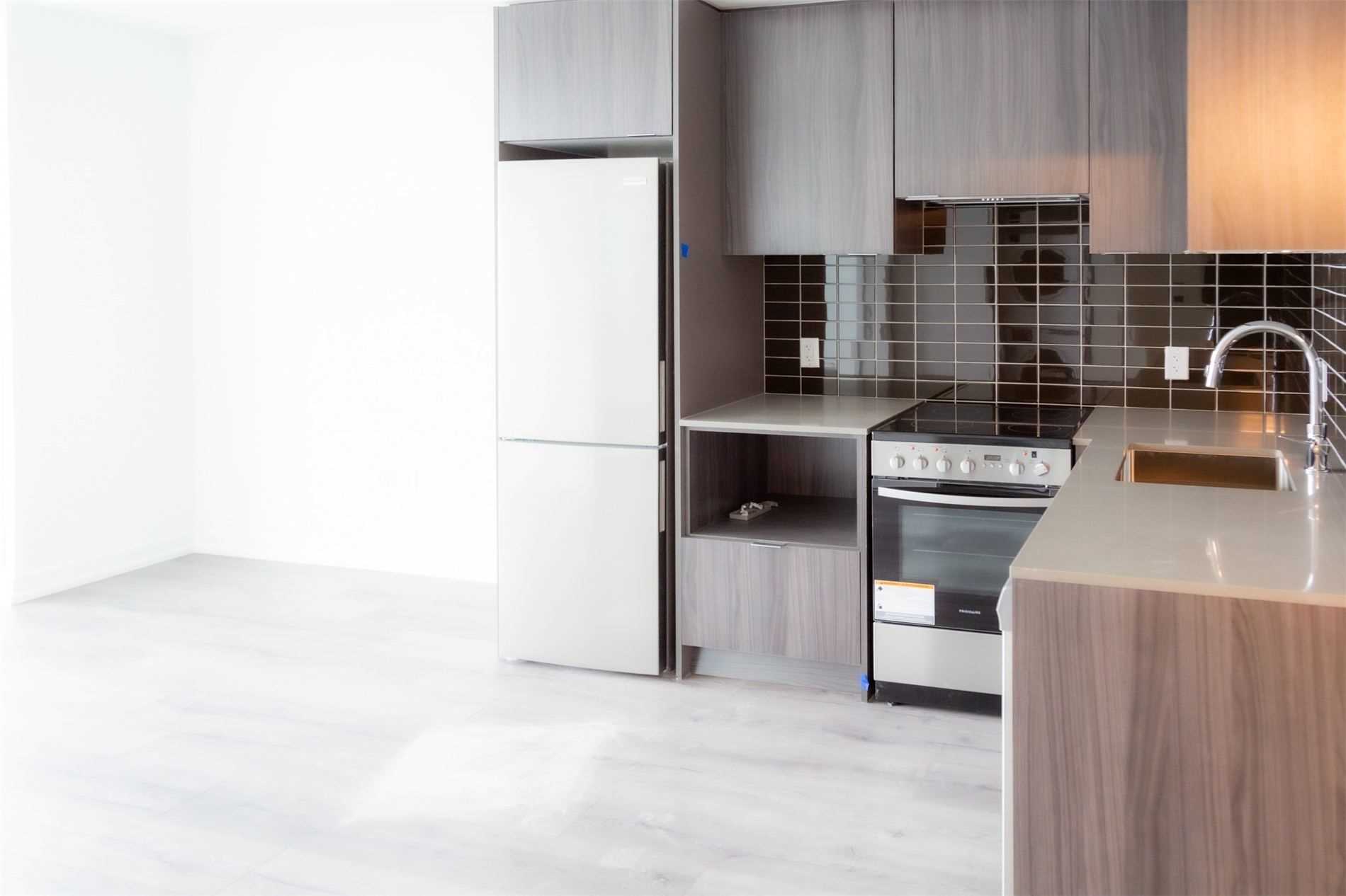 395 Bloor Street E, #4509