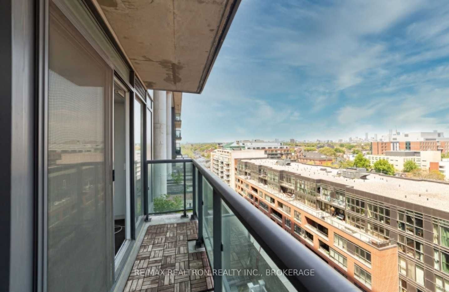 Listing C5970093 - Large Photo # 18