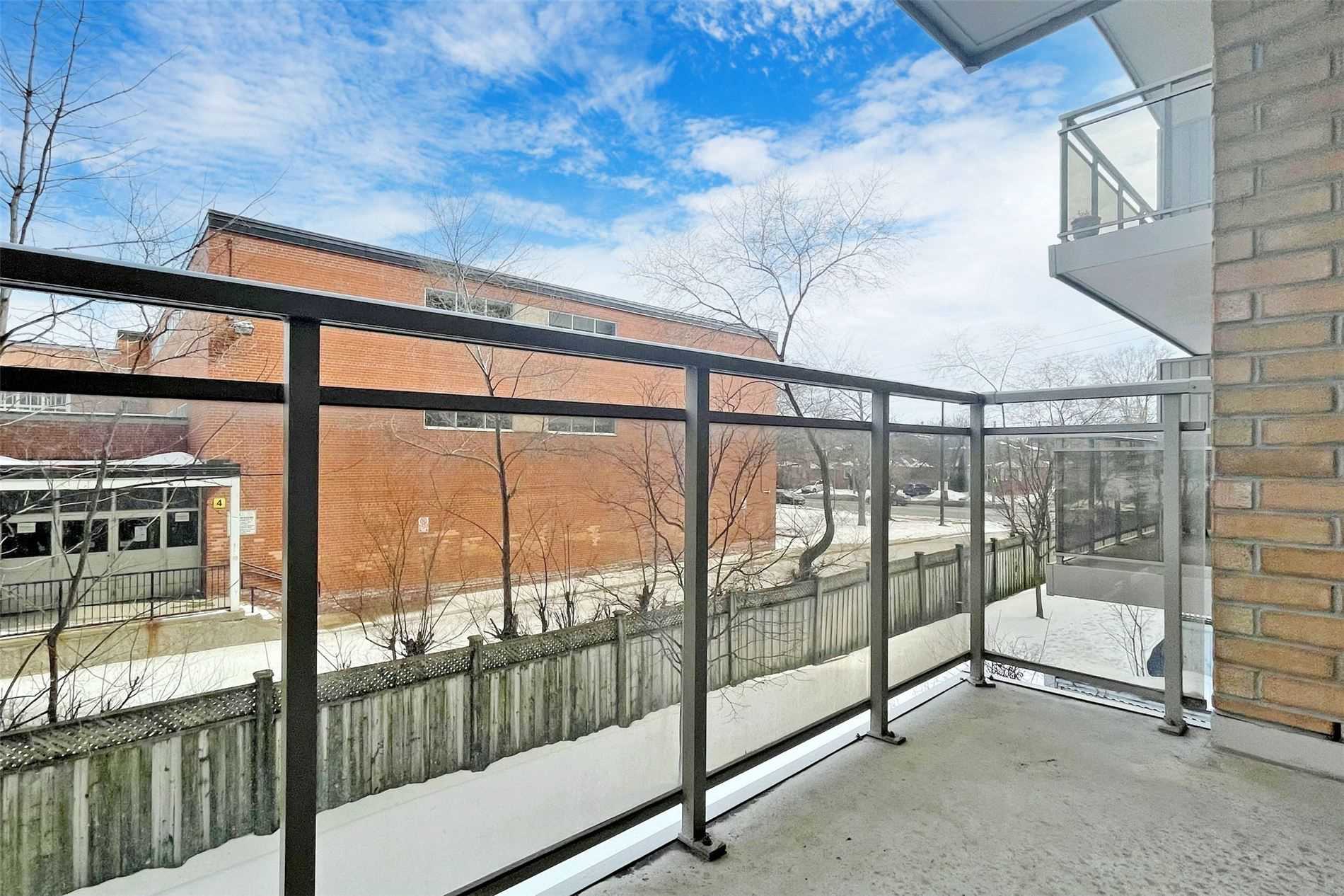 650 Lawrence Ave W, #233