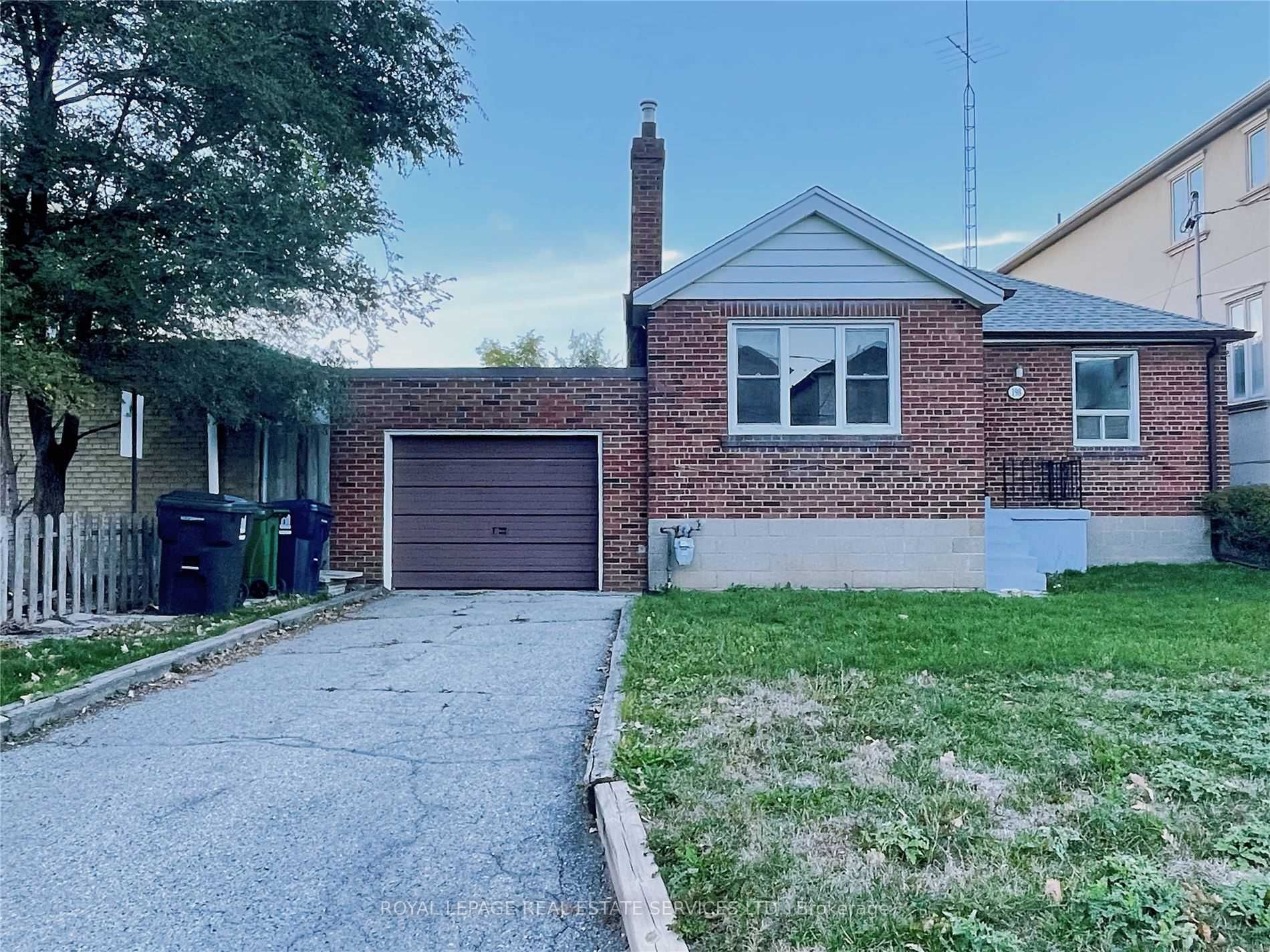 198 Dunblaine Ave