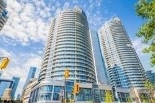 218 Queens Quay W, Toronto