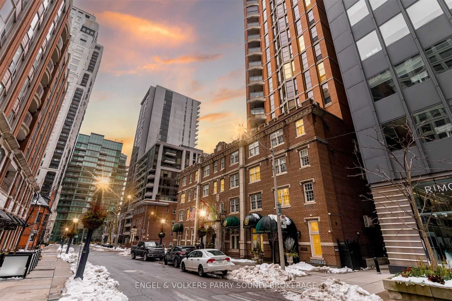 22 St Thomas St, #7C