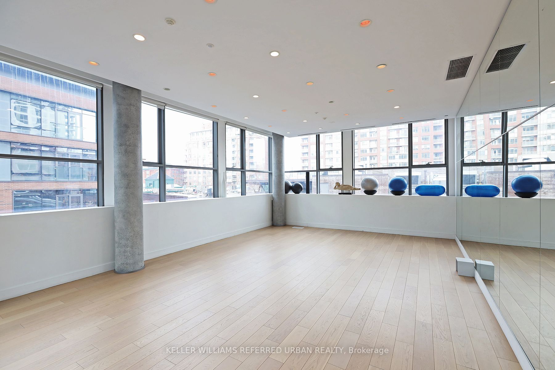 390 Cherry St, #1309
