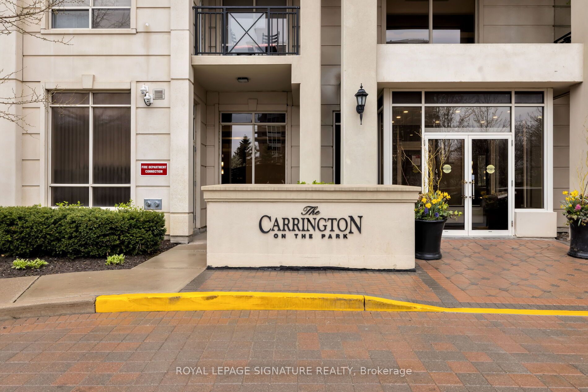 1101 Leslie St, #1006