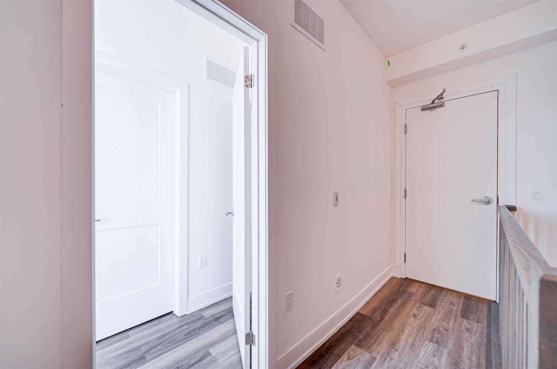 57 Finch Ave W, #41