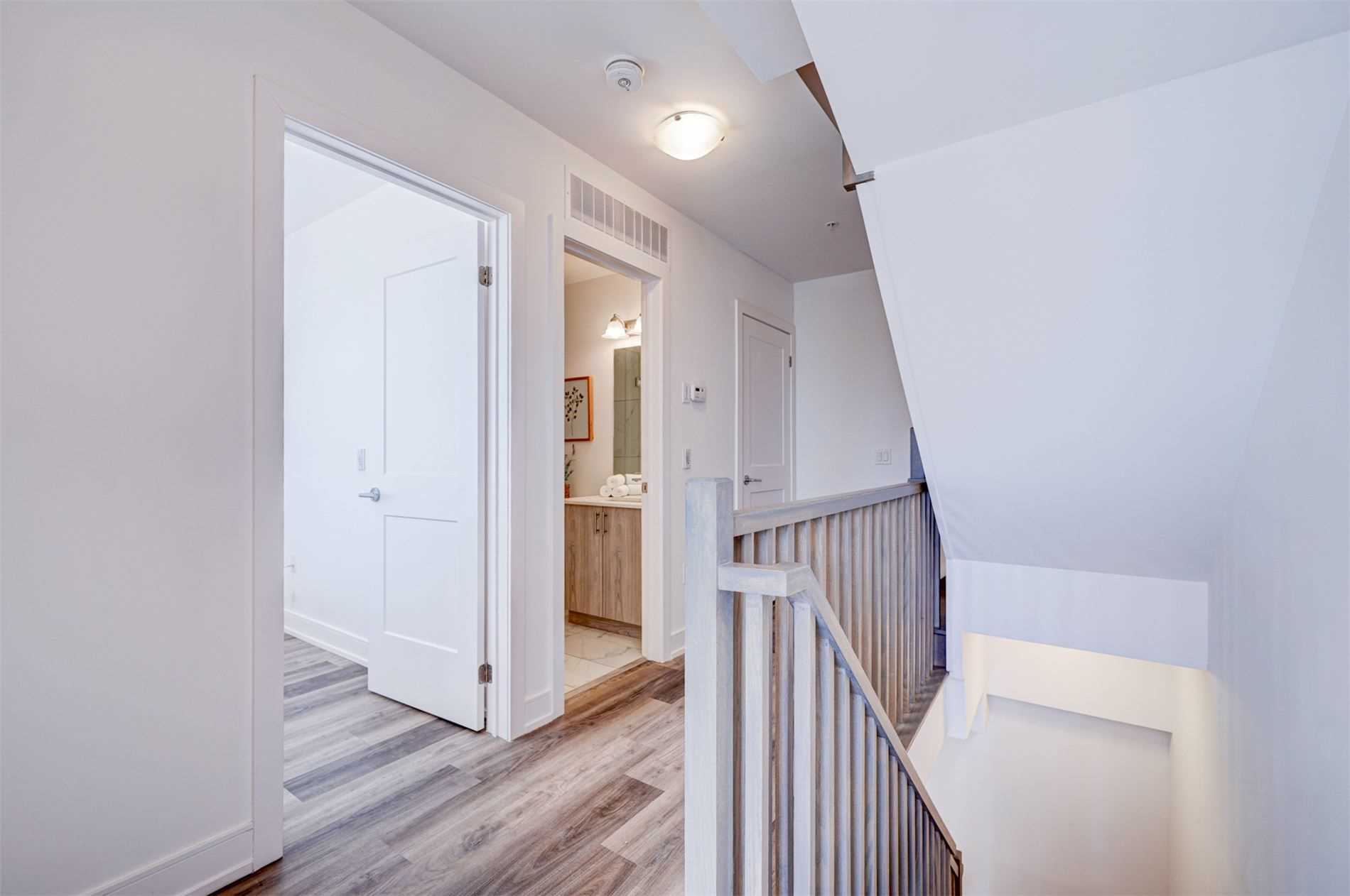 57 Finch Ave W, #41