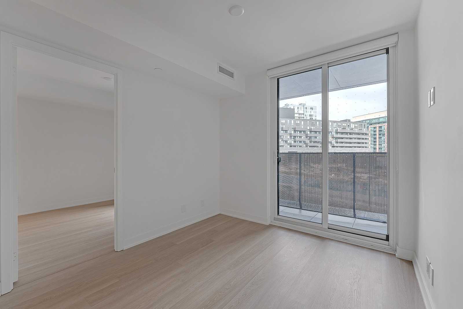 30 Tretti Way, #207